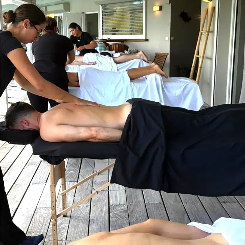 Couples massage in St Maarten - romantic side-by-side treatment with two therapists